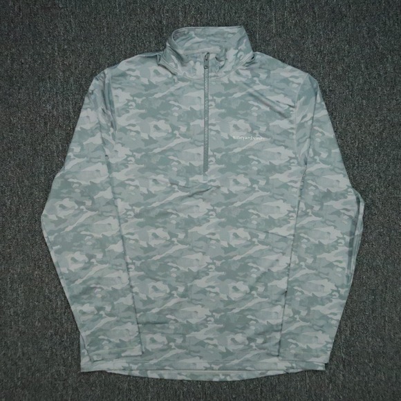 Vineyard Vines Other - Vineyard Vines Pullover Mens Medium Gray Camo Performance Quarter Zip